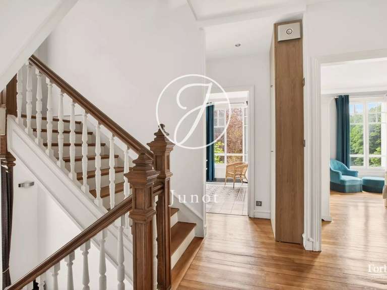 Maison Maisons-Laffitte - 7 chambres - 250m²