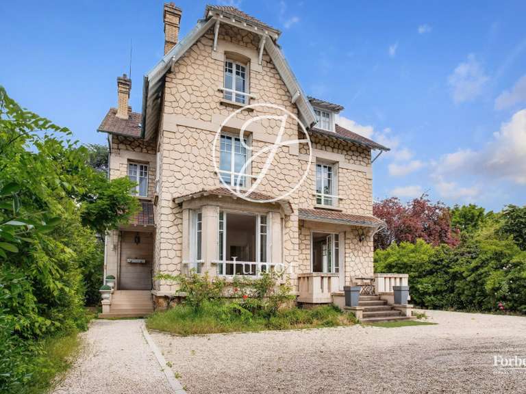 Maison Maisons-Laffitte - 7 chambres - 250m²
