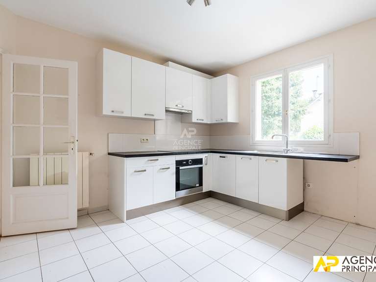 Maison Maisons-Laffitte - 4 chambres - 138m²
