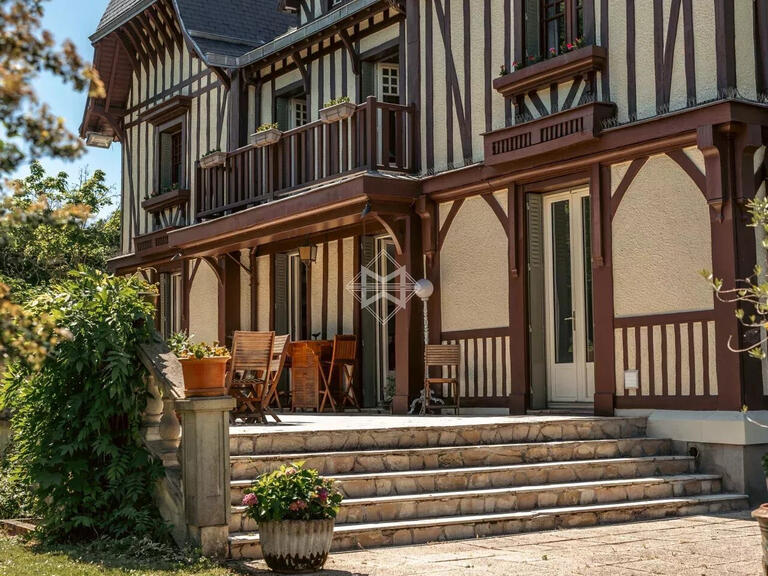 Propriété Maisons-Laffitte - 6 chambres - 292m²