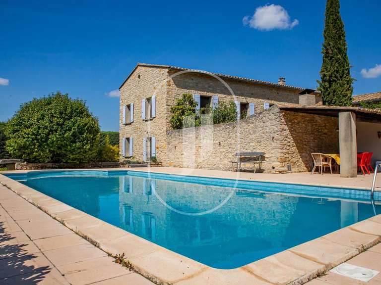Maison Malaucène - 6 chambres - 268m²
