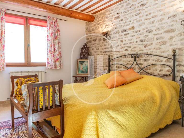 Maison Malaucène - 4 chambres - 145m²