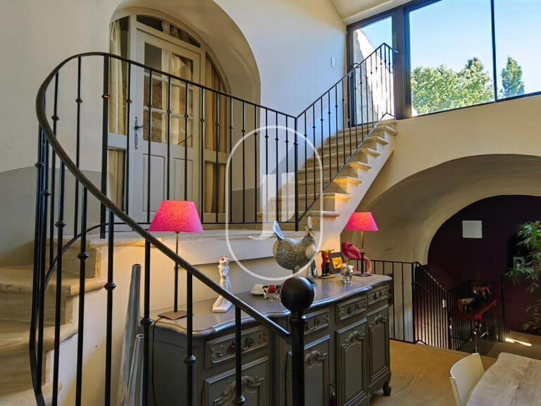 Propriété Malaucène - 10 chambres - 540m²