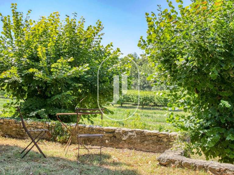 Propriété Malaucène - 10 chambres - 540m²