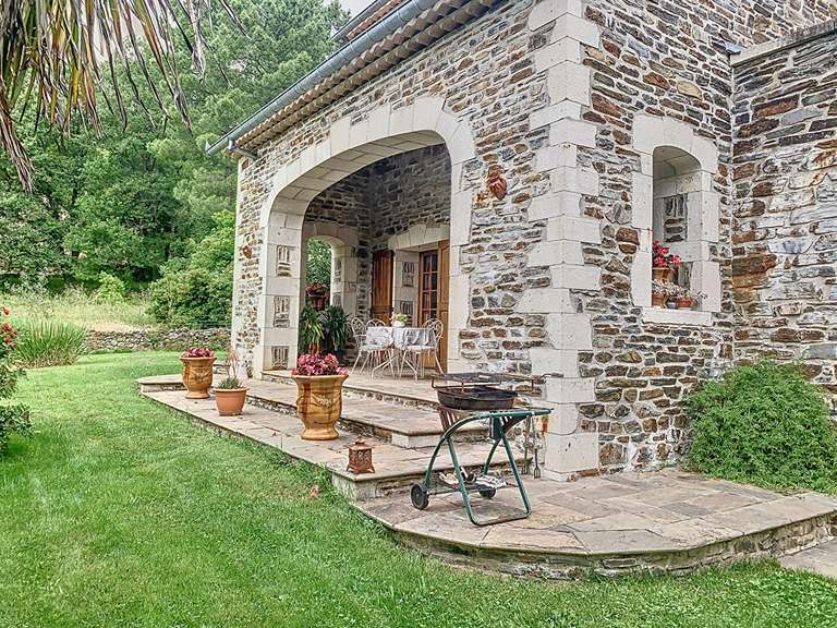 Propriété Malbosc - 4 chambres - 242m²