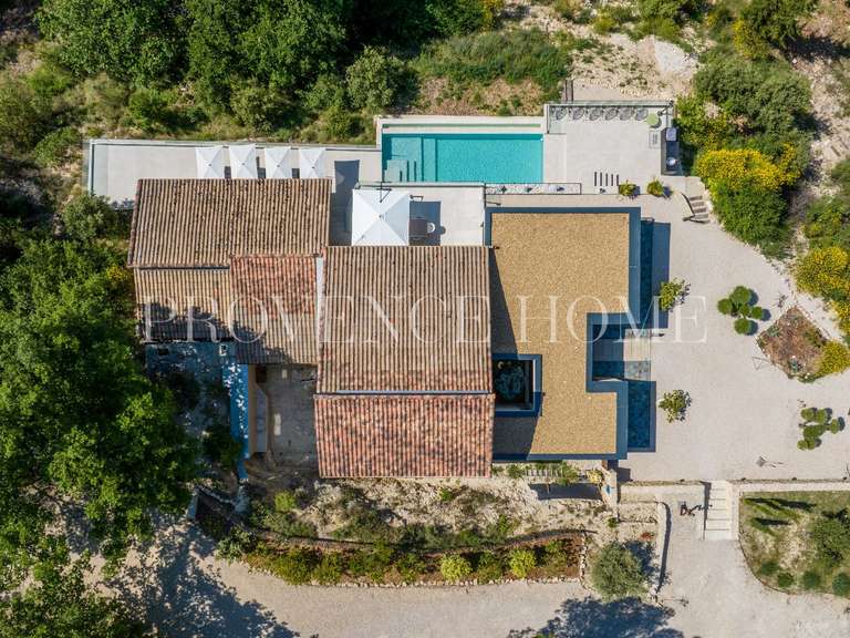 Propriété Malemort-du-Comtat - 5 chambres - 215m²