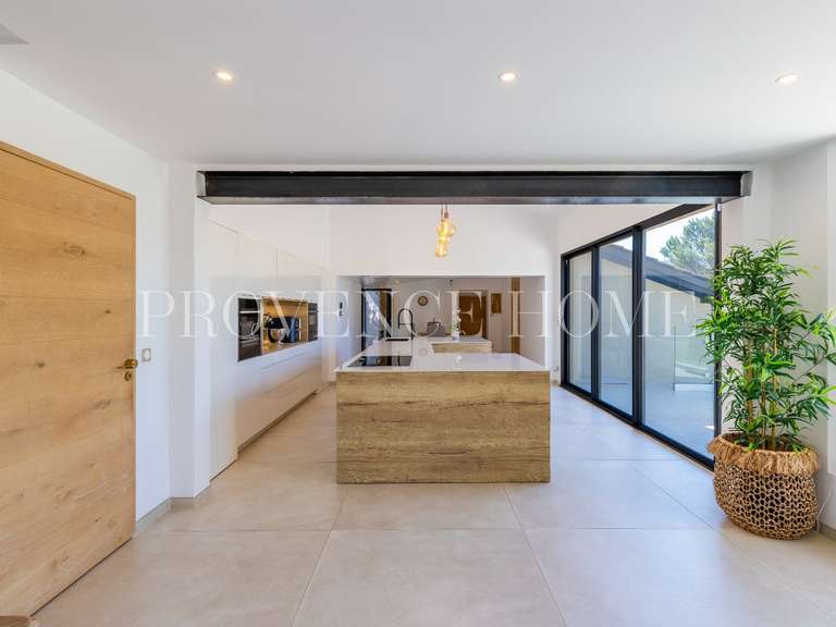 Propriété Malemort-du-Comtat - 5 chambres - 215m²
