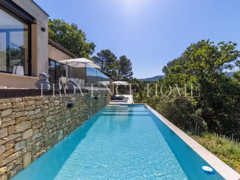 Propriété Malemort-du-Comtat - 5 chambres - 215m²