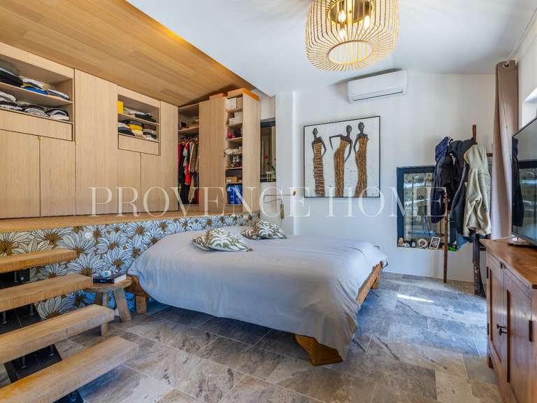 Propriété Malemort-du-Comtat - 5 chambres - 215m²