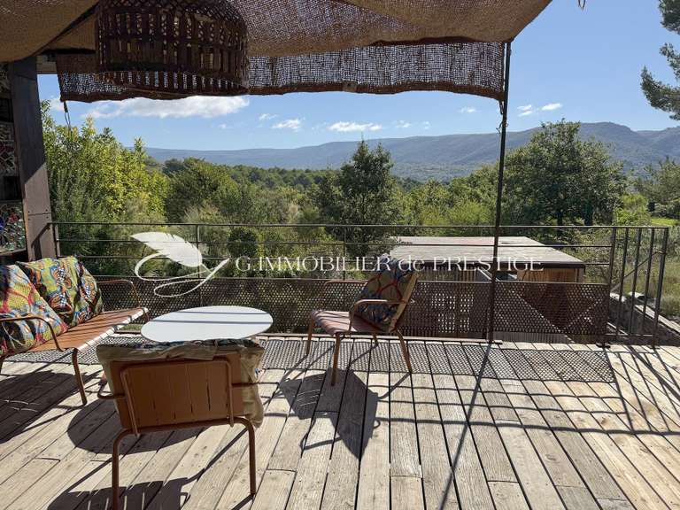 Villa Malemort-du-Comtat - 4 chambres - 200m²