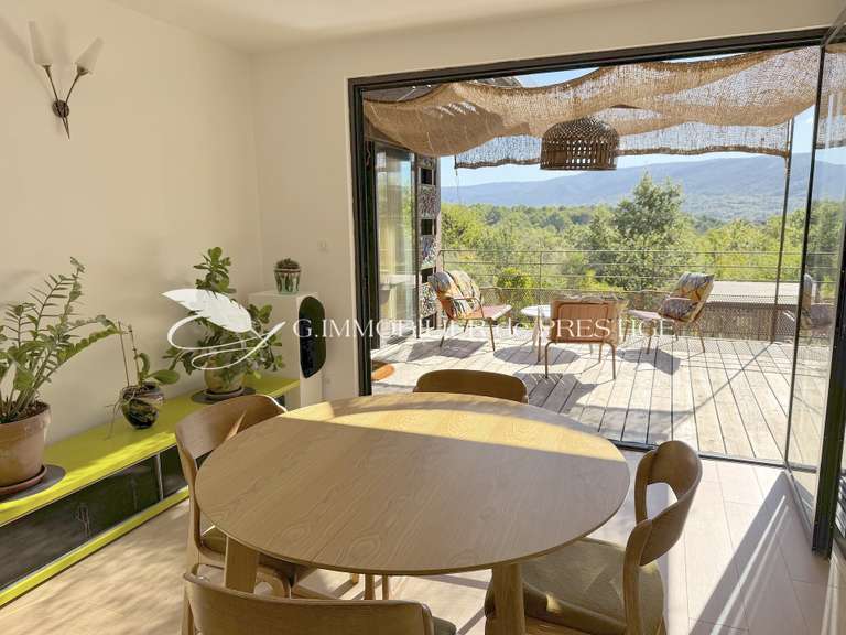 Villa Malemort-du-Comtat - 4 chambres - 200m²
