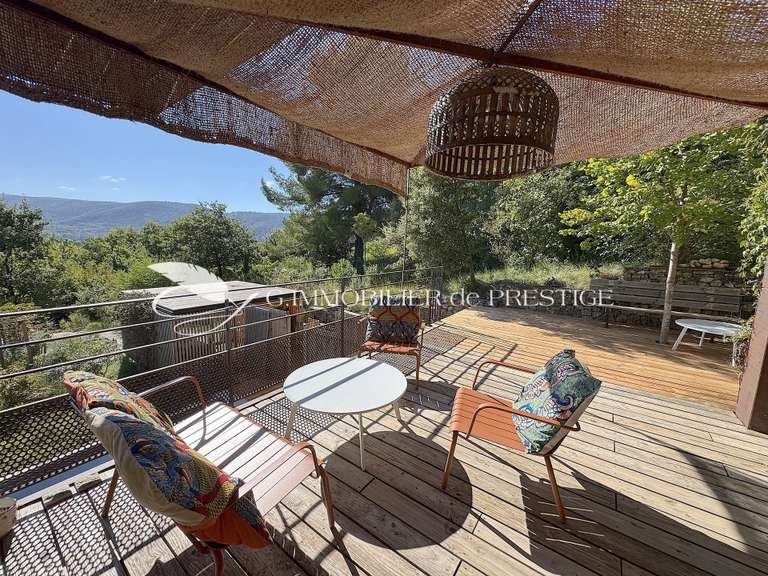 Villa Malemort-du-Comtat - 4 chambres - 200m²