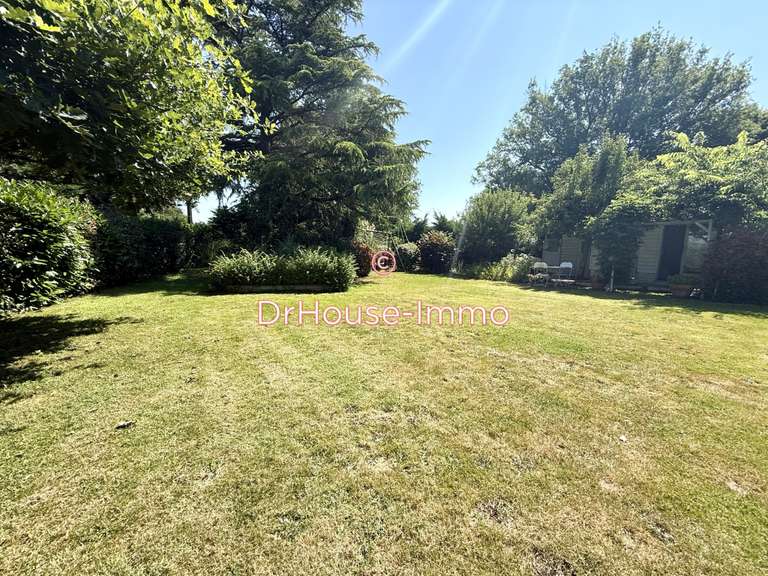 Villa Malemort-sur-Corrèze - 7 chambres - 193m²