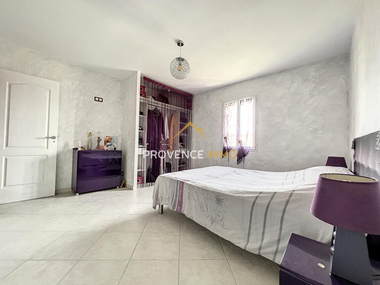 House Mallemort - 4 bedrooms - 145m²