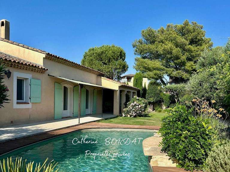 House Mallemort - 4 bedrooms