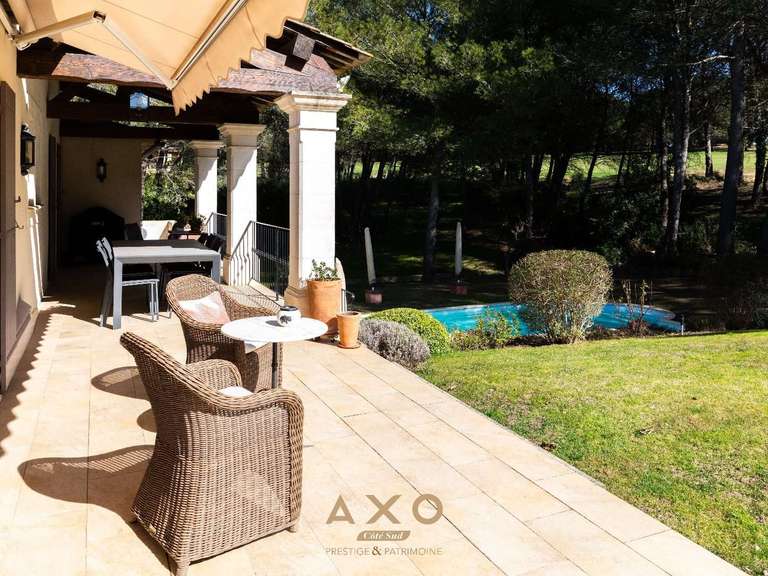 House Mallemort - 3 bedrooms