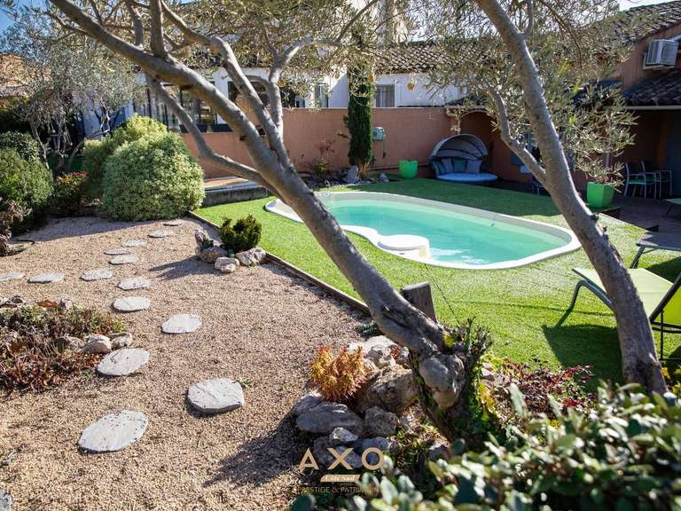 House Mallemort - 4 bedrooms