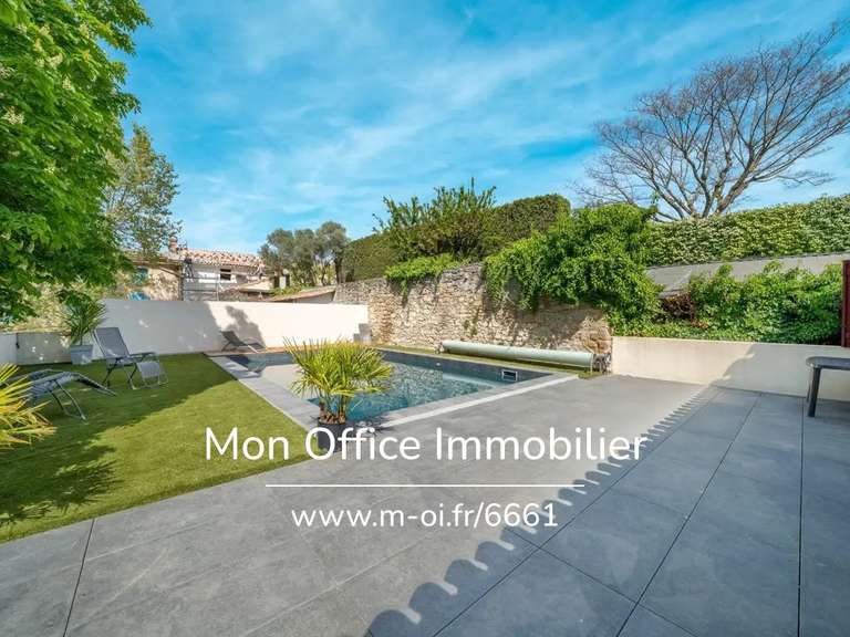 Maison Mallemort - 4 chambres - 150m²
