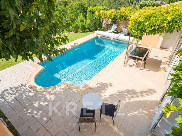 Maison Mallemort - 4 chambres - 132m²