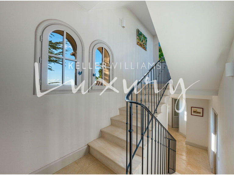 Villa Mallemort - 5 chambres - 265m²