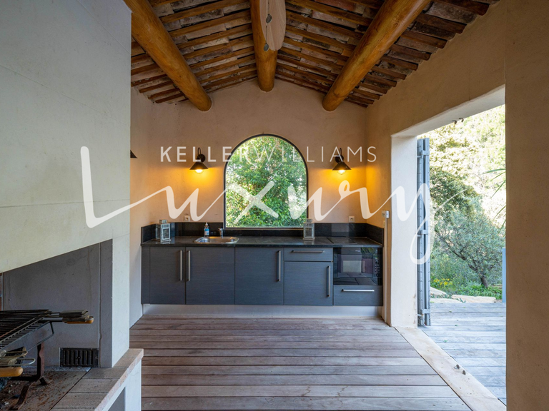 Villa Mallemort - 5 chambres - 265m²