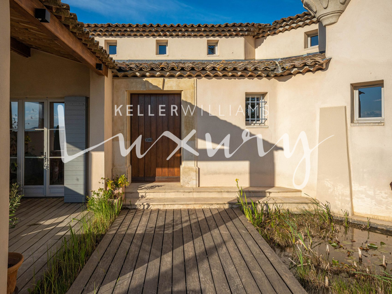 Villa Mallemort - 5 chambres - 265m²