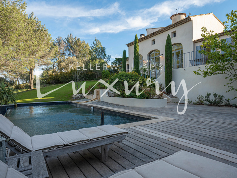 Villa Mallemort - 5 chambres - 265m²