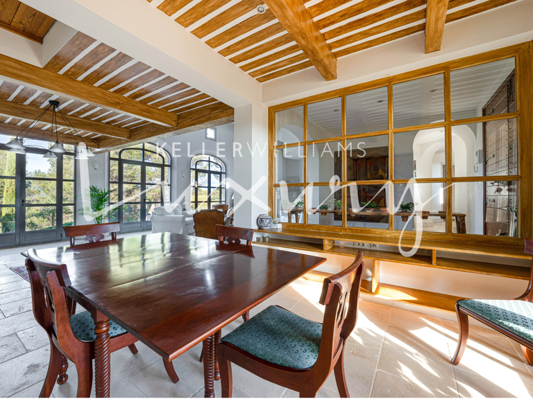 Villa Mallemort - 5 chambres - 265m²