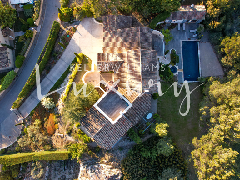 Villa Mallemort - 5 chambres - 265m²