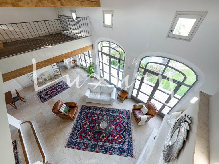 Villa Mallemort - 5 chambres - 265m²