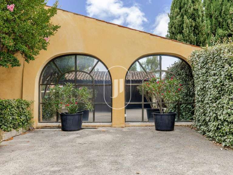 Villa Mallemort - 4 bedrooms - 150m²