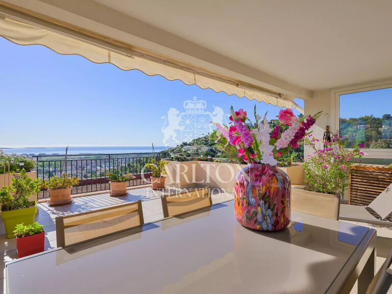 Appartement Mandelieu-la-Napoule - 2 chambres - 67m²