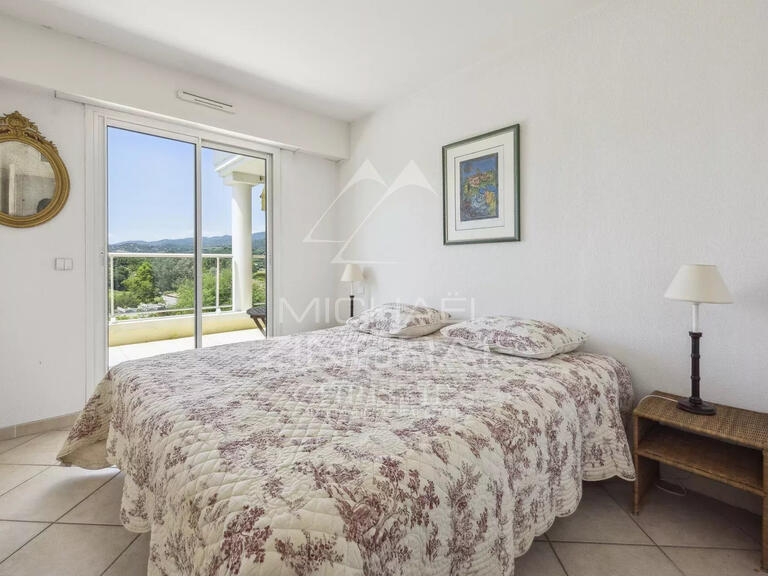 Appartement Mandelieu-la-Napoule - 2 chambres - 82m²