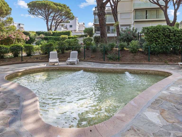 Appartement Mandelieu-la-Napoule - 2 chambres - 93m²