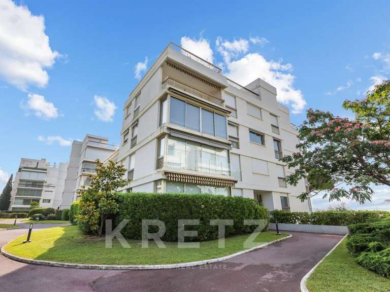 Appartement Mandelieu-la-Napoule - 2 chambres - 93m²