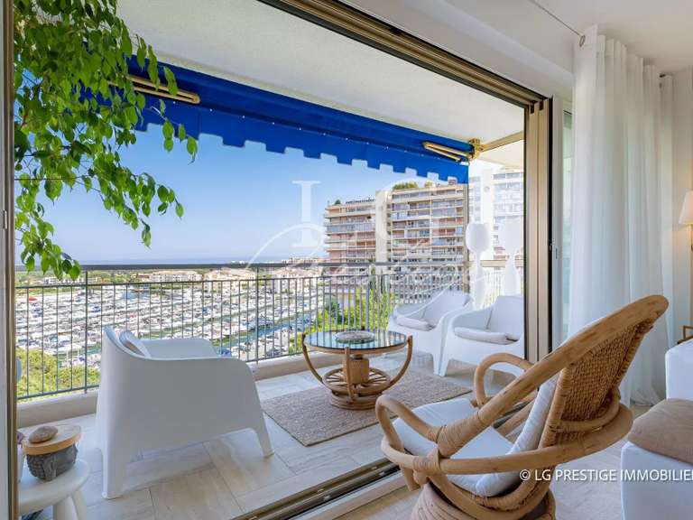 Appartement Mandelieu-la-Napoule - 3 chambres - 136m²