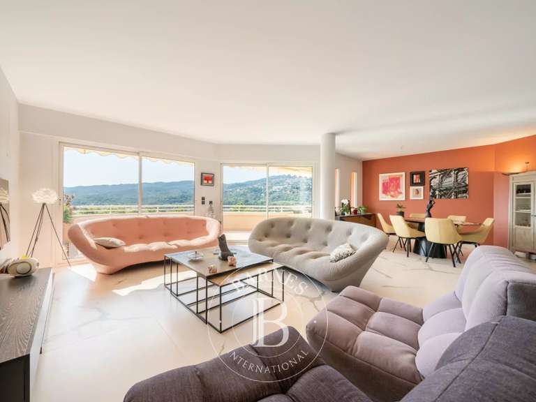 Appartement Mandelieu-la-Napoule - 3 chambres - 141m²