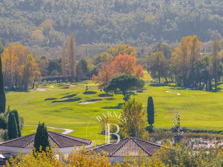 Appartement Mandelieu-la-Napoule - 3 chambres - 181m²