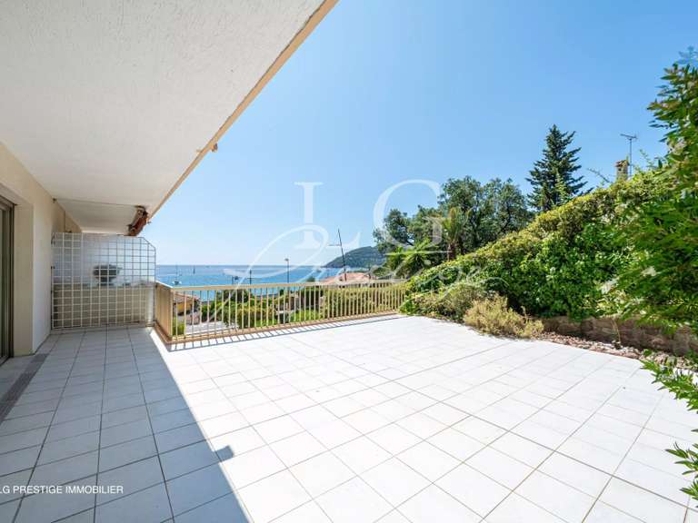 Appartement Mandelieu-la-Napoule - 2 chambres - 72m²
