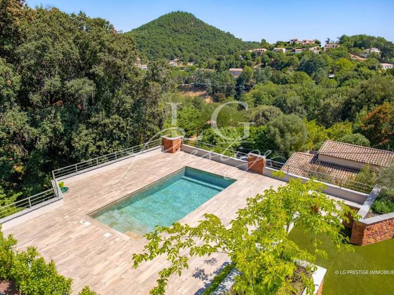 Appartement Mandelieu-la-Napoule - 3 chambres - 102m²