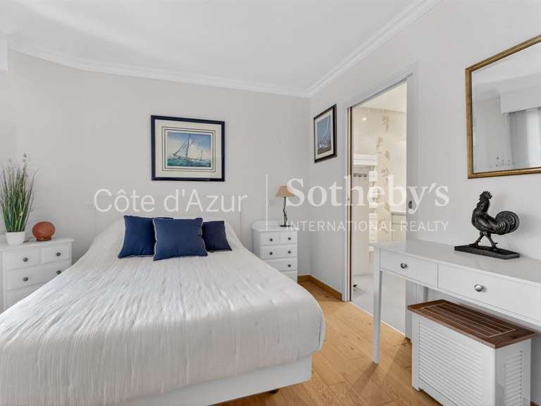 Appartement Mandelieu-la-Napoule - 2 chambres - 88m²