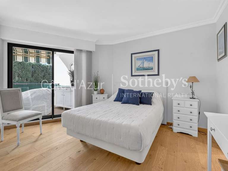 Appartement Mandelieu-la-Napoule - 2 chambres - 88m²
