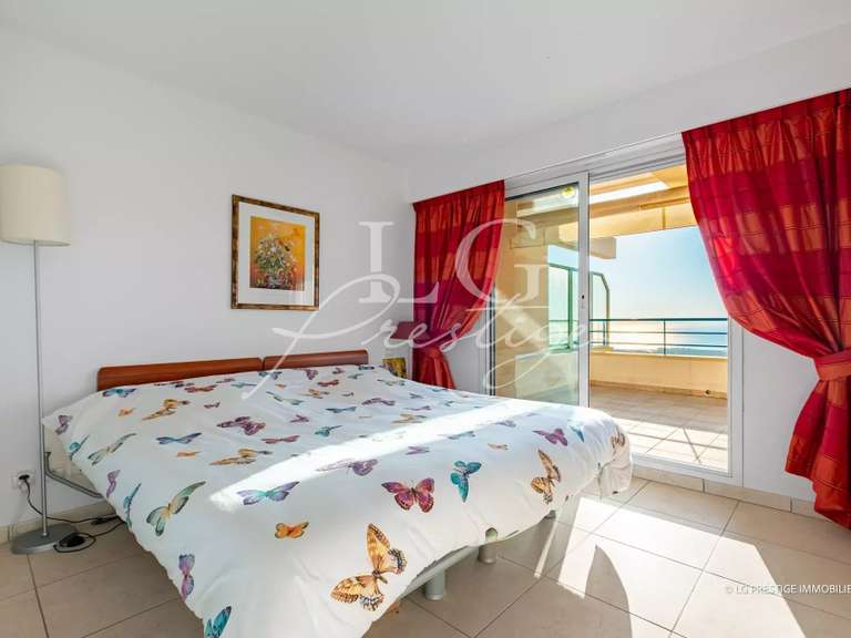 Appartement Mandelieu-la-Napoule - 2 chambres - 77m²