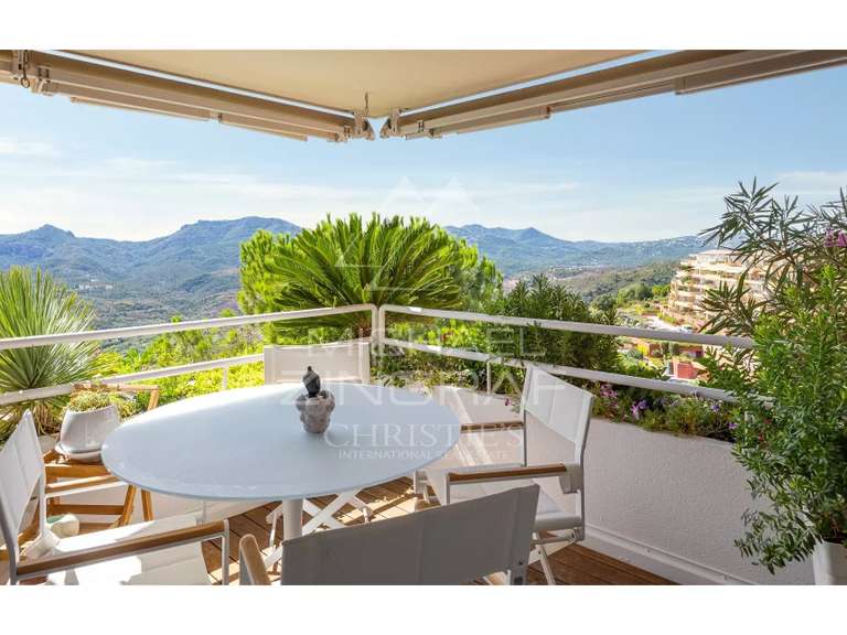 Appartement Mandelieu-la-Napoule - 2 chambres - 132m²