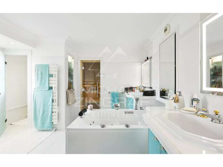 Appartement Mandelieu-la-Napoule - 2 chambres - 132m²