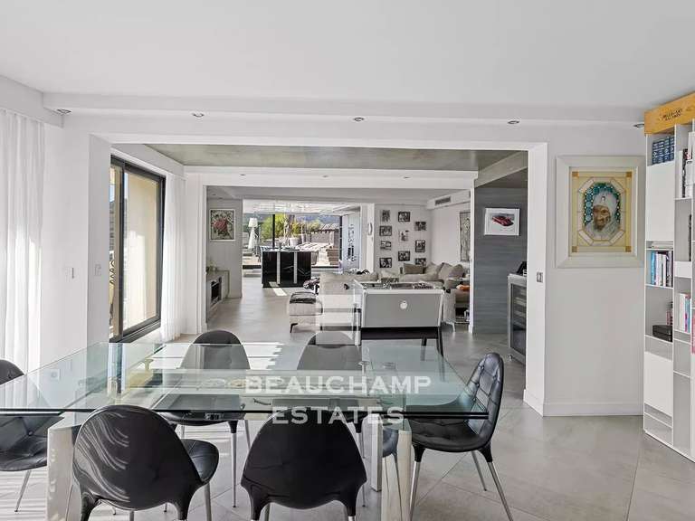Appartement avec Vue sur mer Mandelieu-la-Napoule - 3 chambres - 200m²