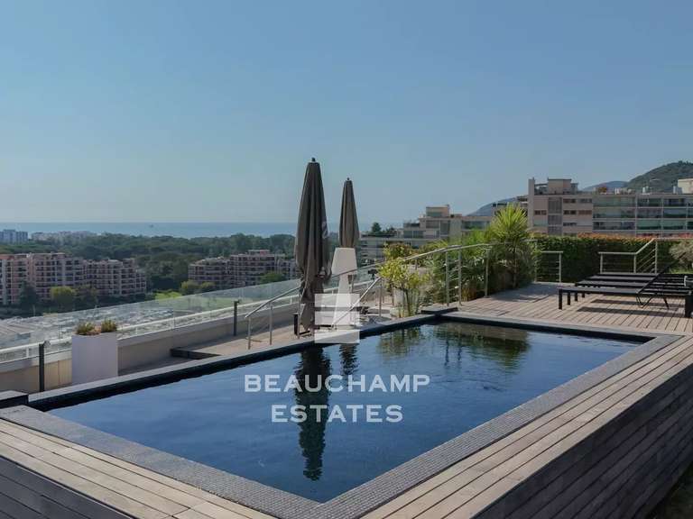 Appartement avec Vue sur mer Mandelieu-la-Napoule - 3 chambres - 200m²
