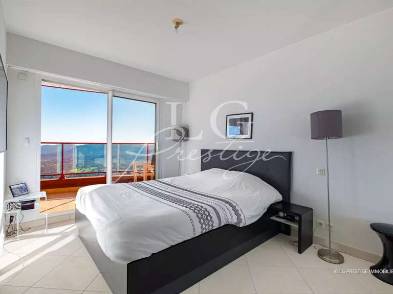 Appartement Mandelieu-la-Napoule - 2 chambres - 97m²