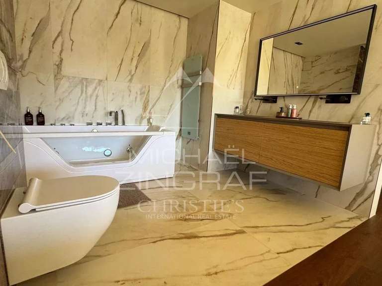 Apartment Mandelieu-la-Napoule - 3 bedrooms - 177m²