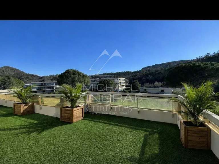 Apartment Mandelieu-la-Napoule - 3 bedrooms - 177m²